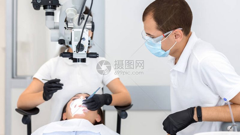 拔牙后喝加奶咖啡，这个习惯可能让你的伤口更遭罪